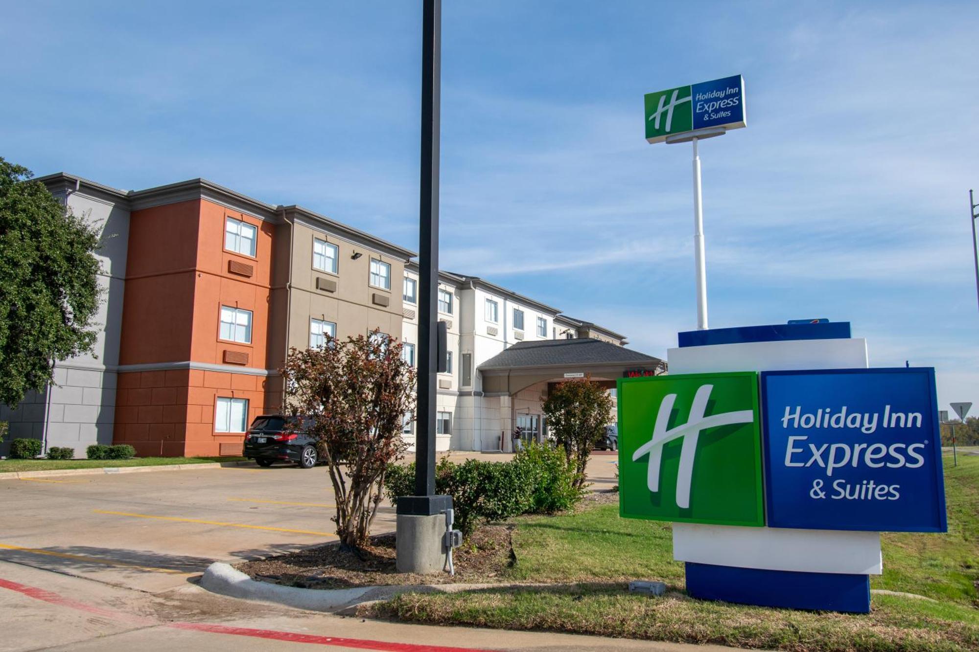 Holiday Inn Express & Suites Sulphur Springs By Ihg Ngoại thất bức ảnh